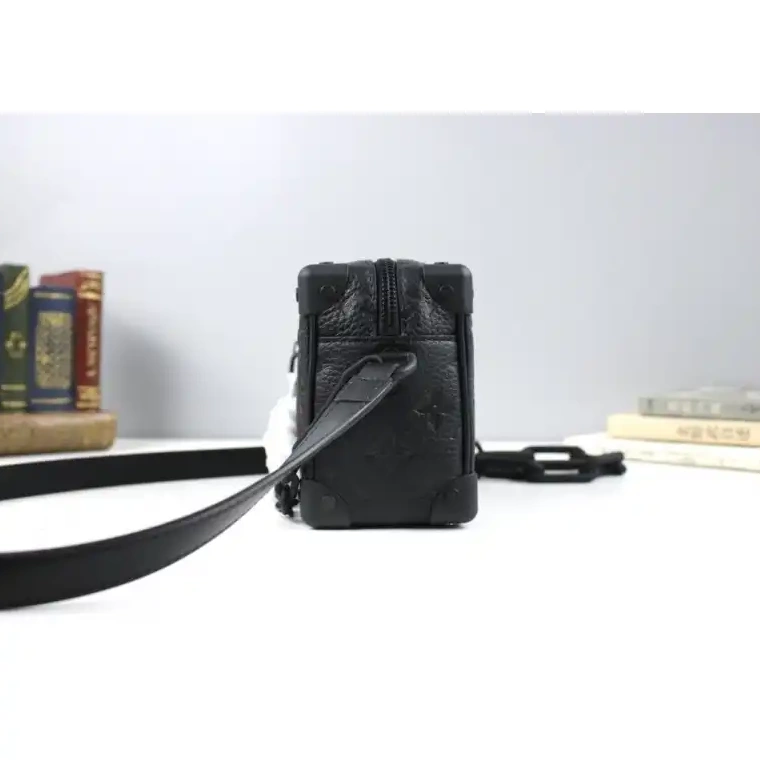 Fashionrepsfam ru 20DJ570013 Bags LV 0803